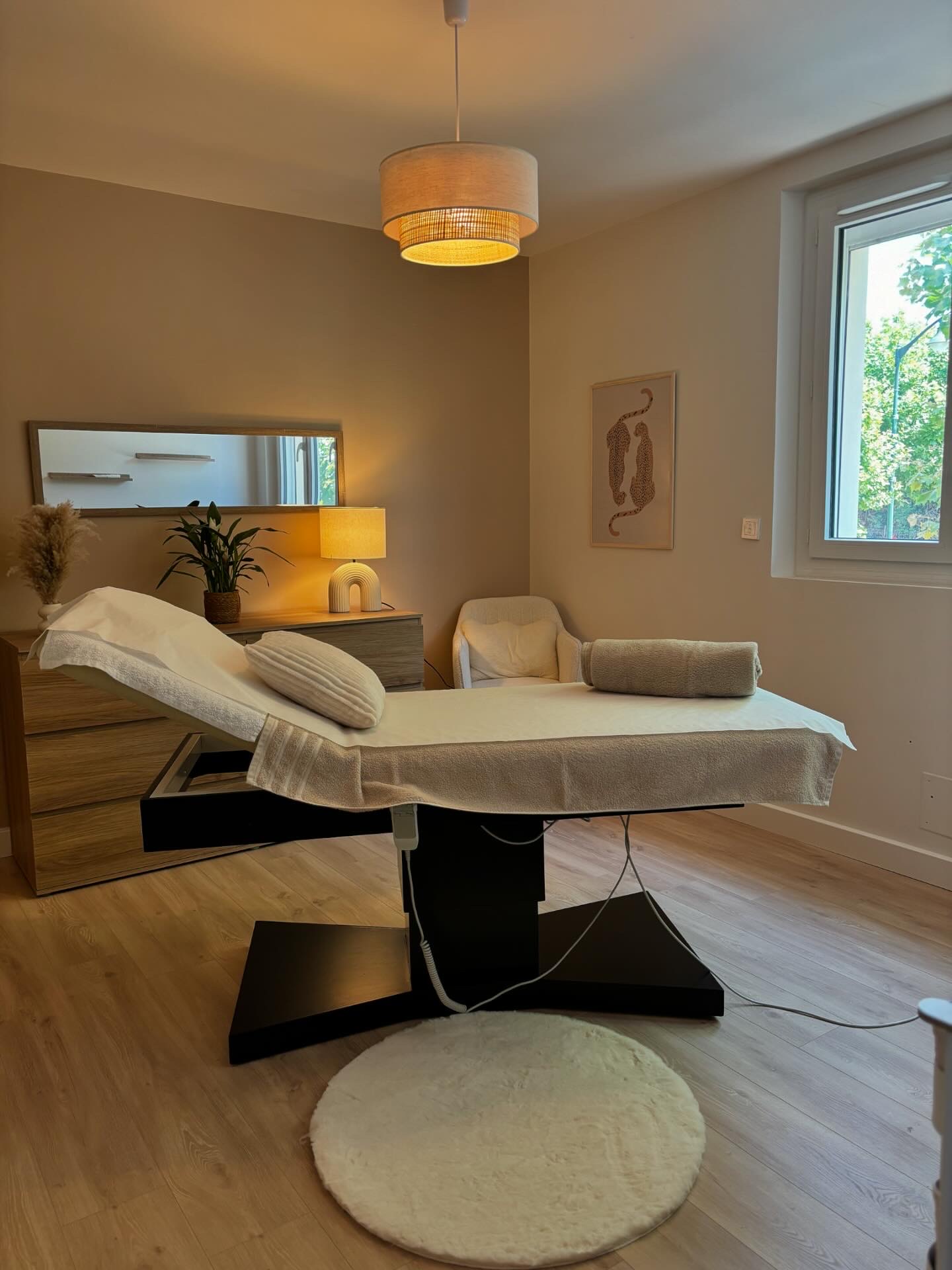 Espace d'accueil de l'institut Com'Elle à Savasse